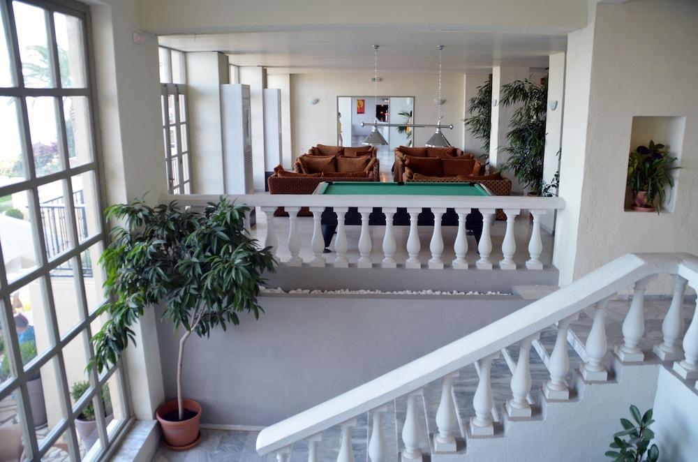 Belvedere Hotel