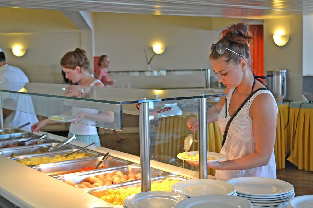 Hotel Belvedere Agios Ioannis Peristeron (Corfu)