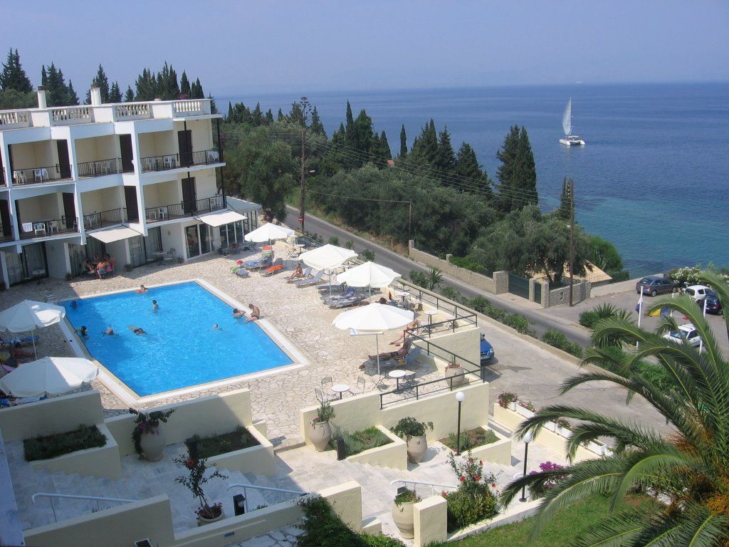 Belvedere Hotel Agios Ioannis Peristeron (Corfu)