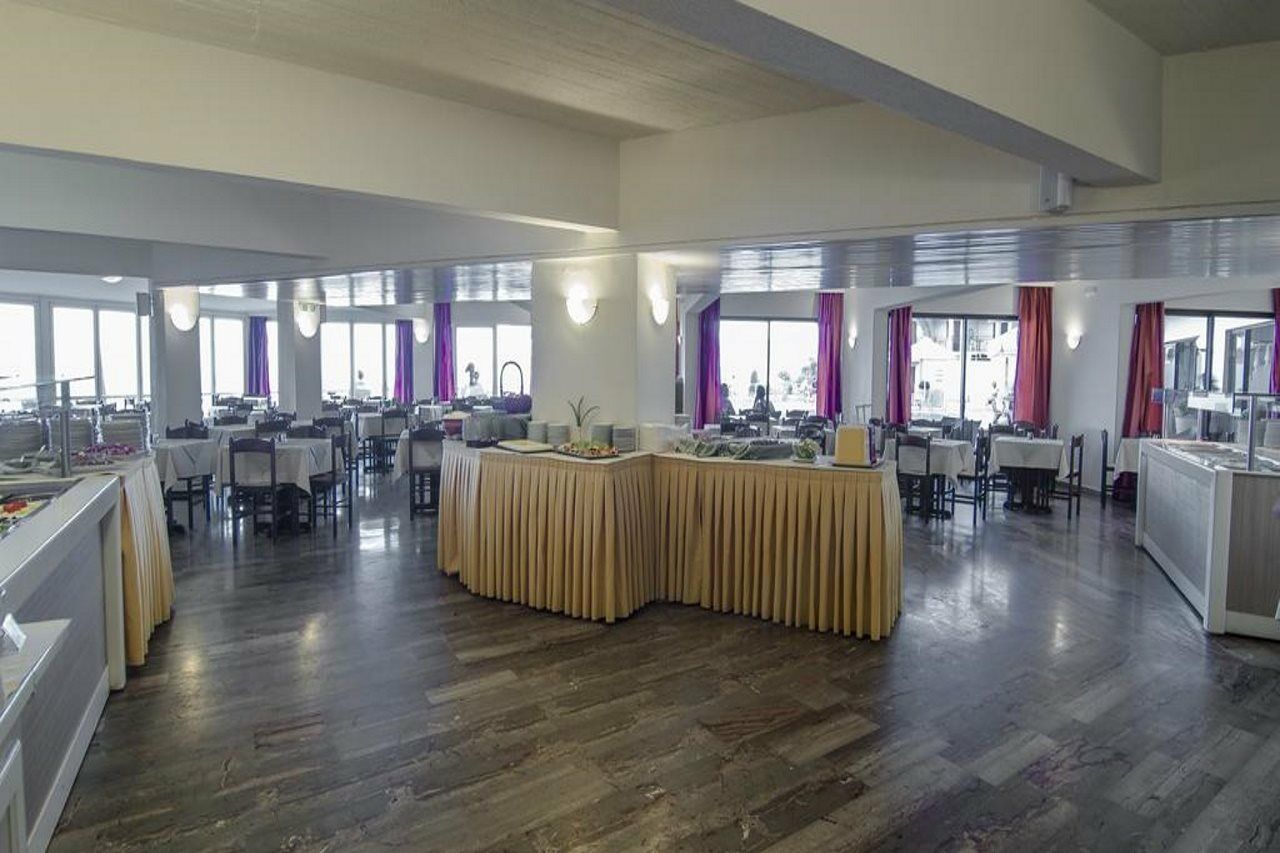 Hotel Belvedere Agios Ioannis Peristeron (Corfu)