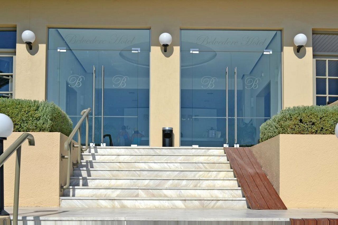 Belvedere Hotel Agios Ioannis Peristeron (Corfu)